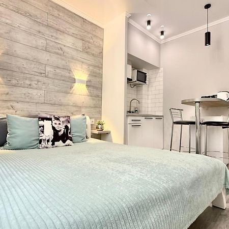 Tiffany Apartment Ирпин Екстериор снимка