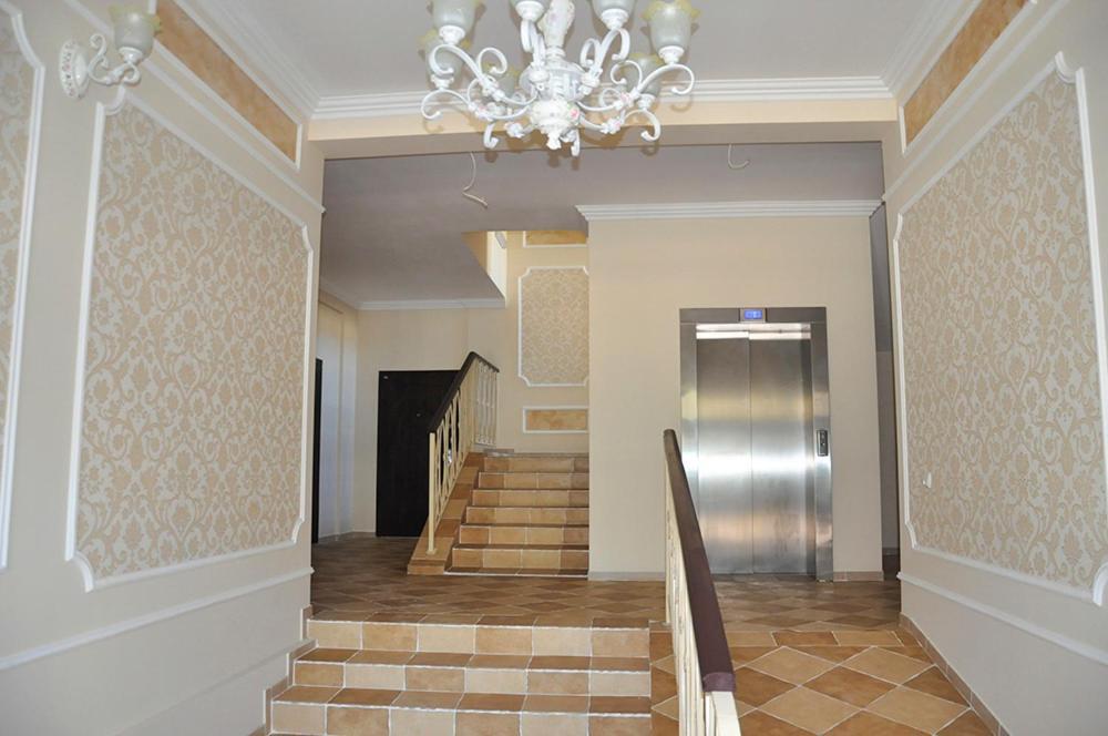 Tiffany Apartment Ирпин Екстериор снимка