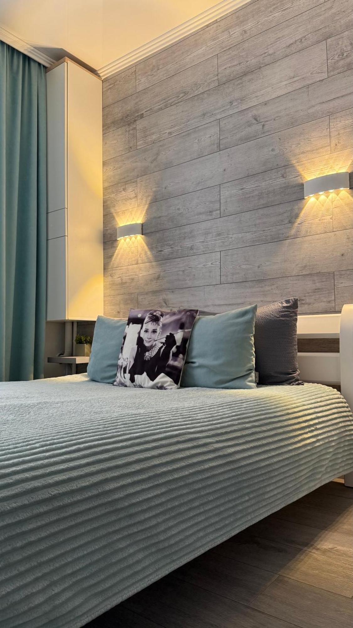 Tiffany Apartment Ирпин Екстериор снимка